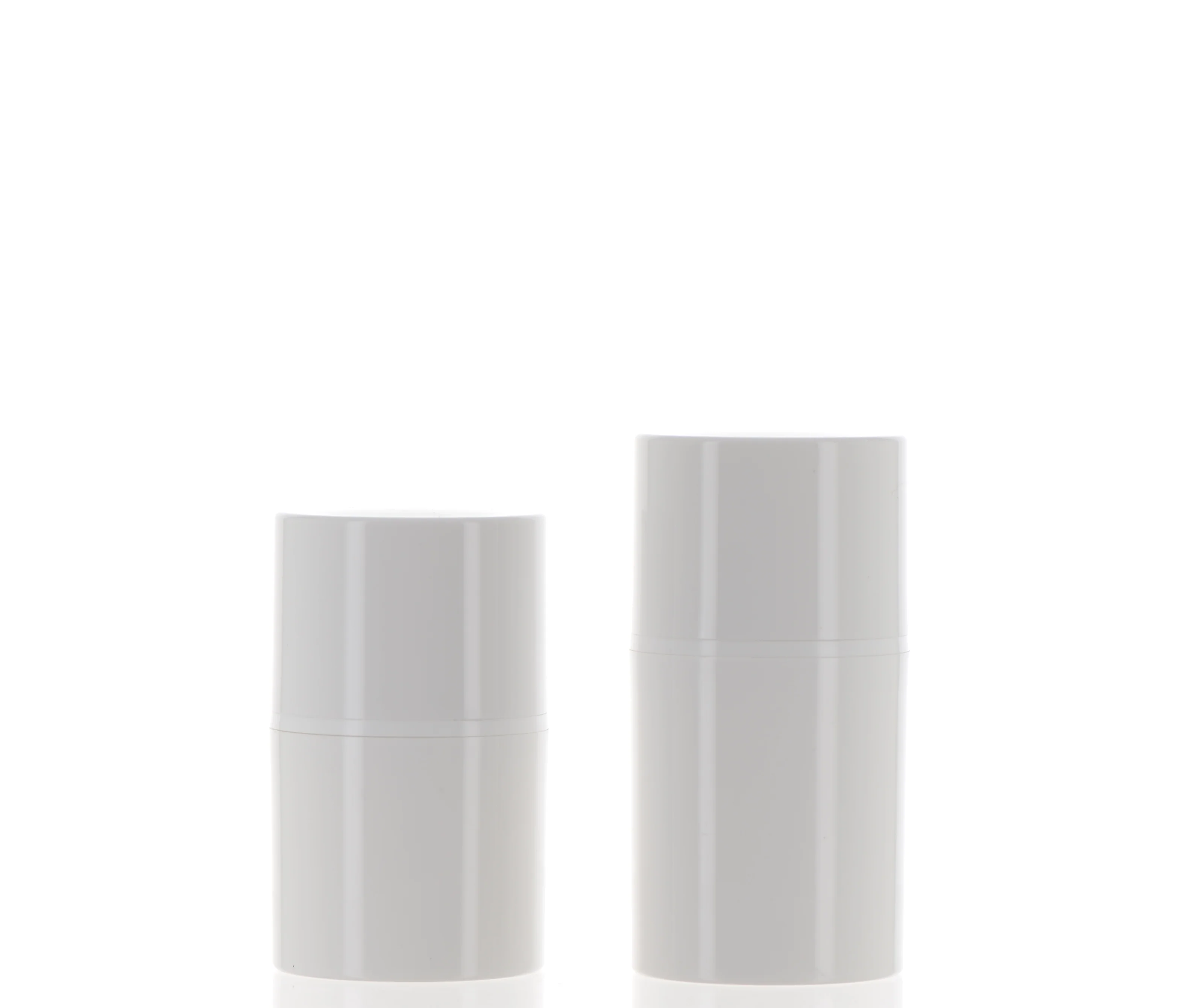 Age Defying Airless Treatment Pump Bottle - Image 6