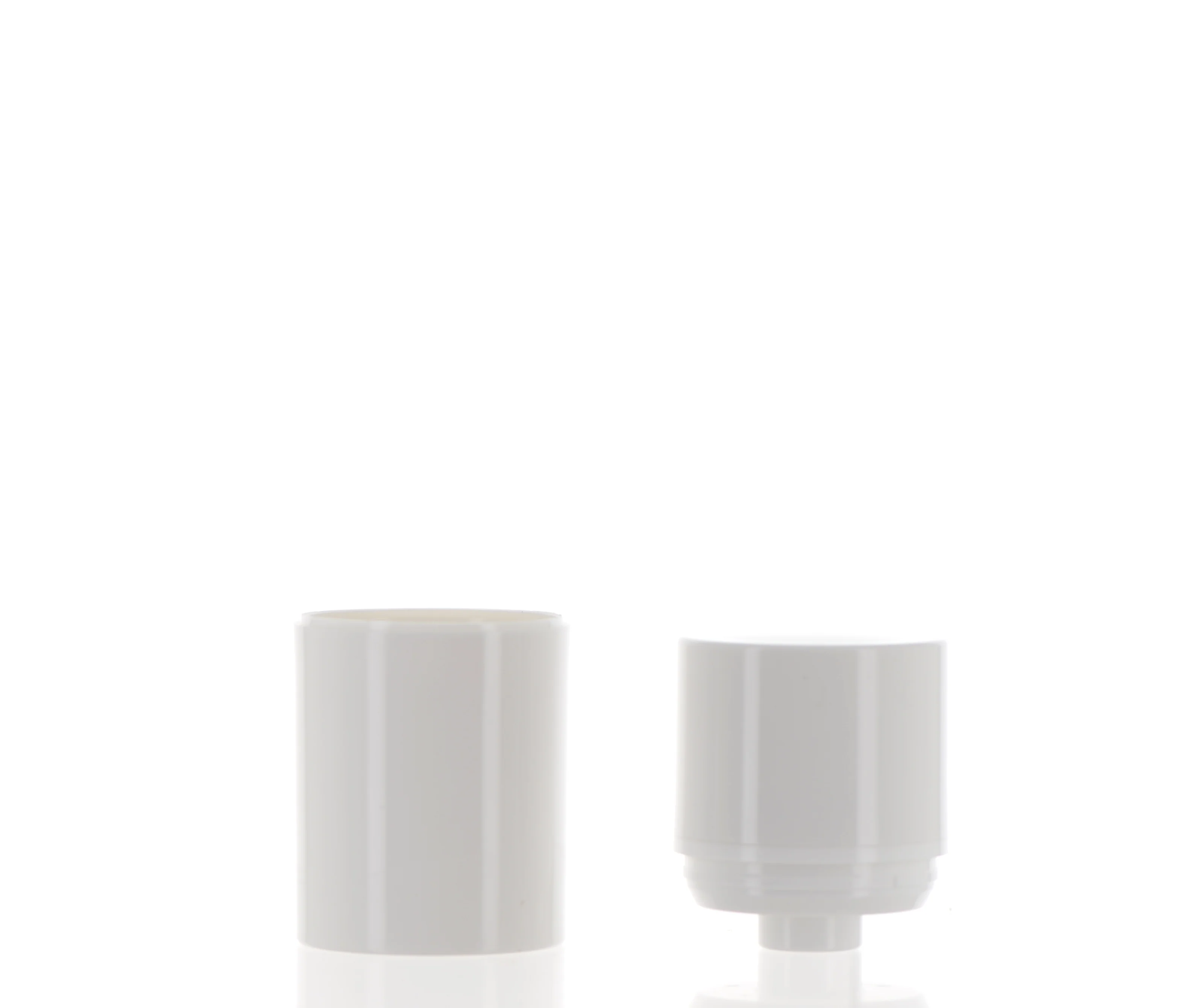 Age Defying Airless Treatment Pump Bottle - Image 9
