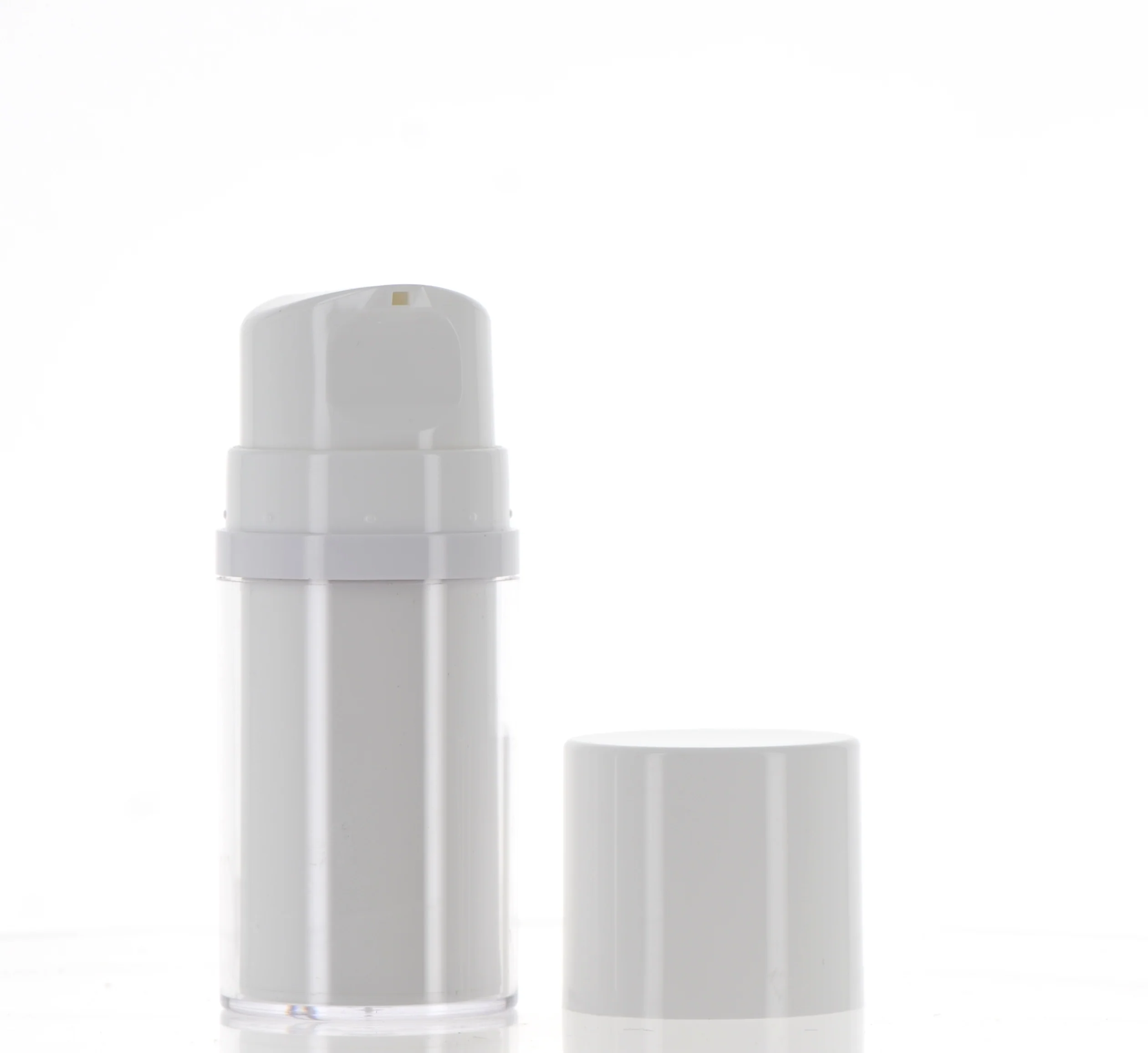 Radiance Guard: Airless Treatment Pump Double Wall Bottle - Image 2