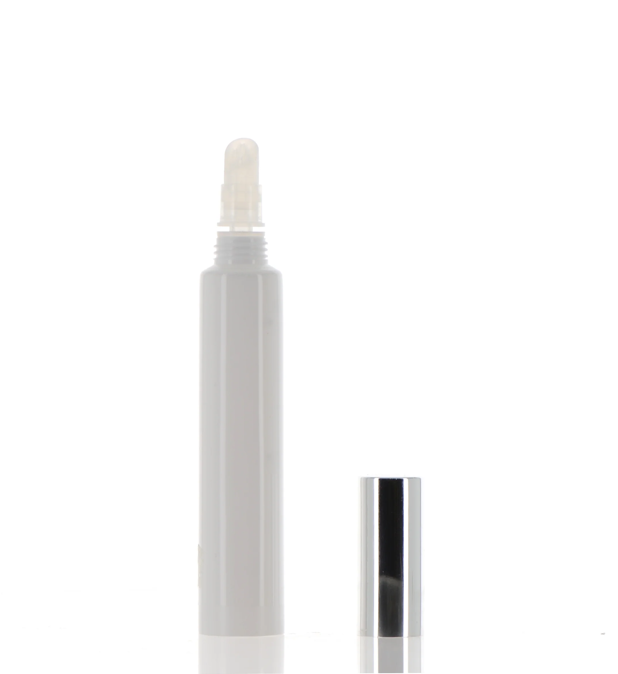 Lip Gloss Tube with Silicone Applicator - Image 4