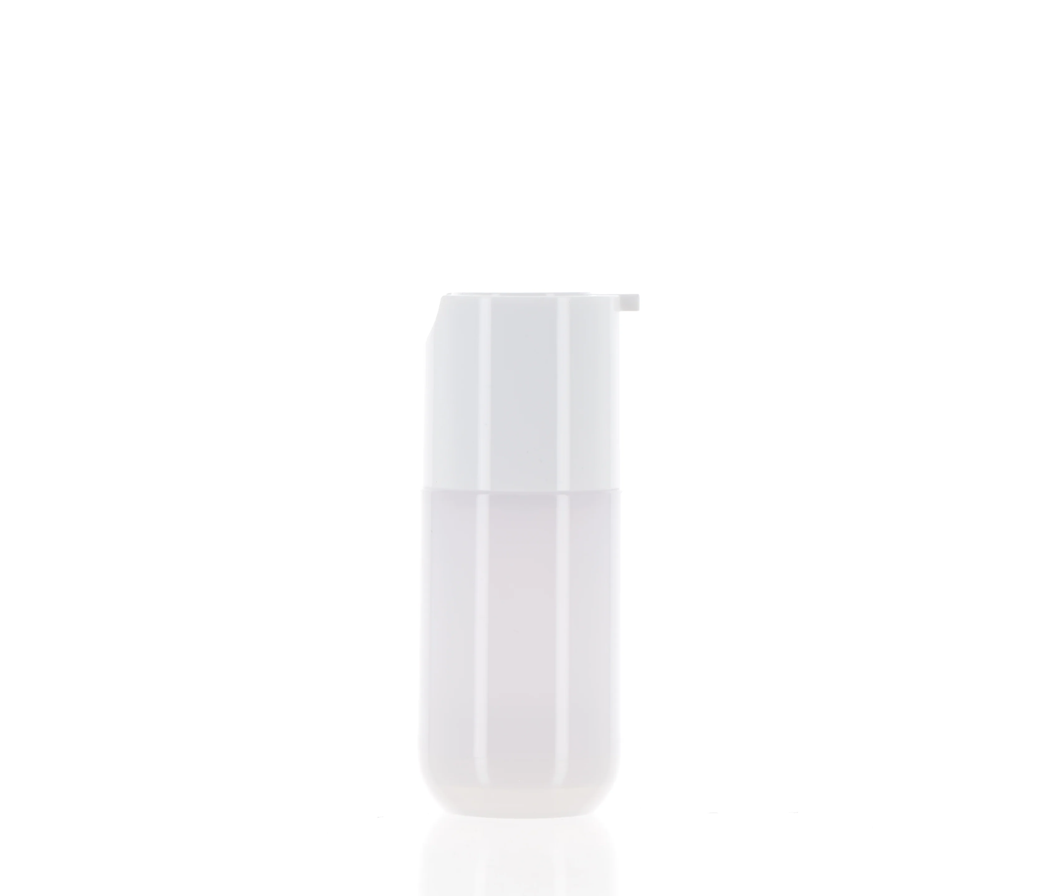 Radiance Elixir Airless Treatment Pump Bottle - Image 3