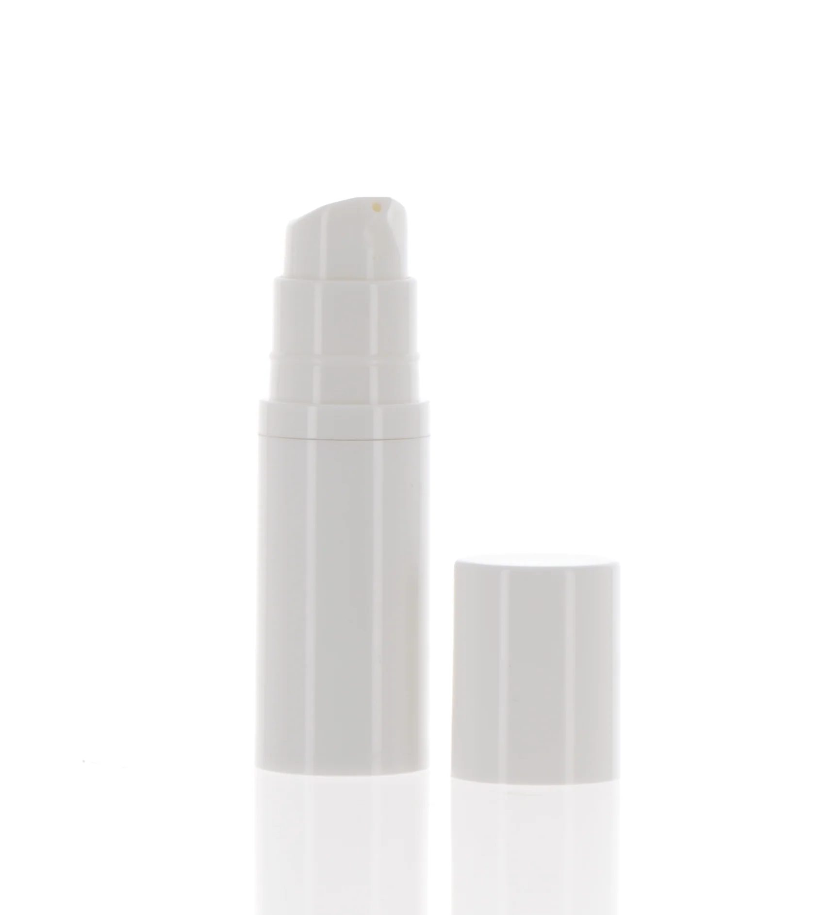 Skincare Wonders Airless Treatment Pump Bottle - Image 2